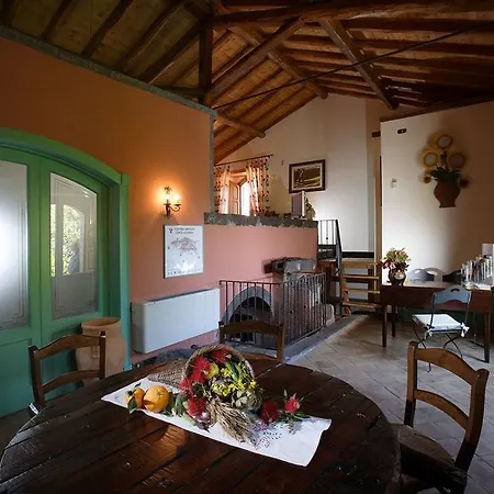 Casa Arrigo Lantgård *